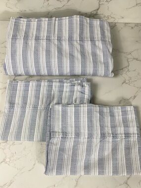 Tommy Bahama Blue and White Striped queen flat sheet